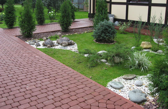 Высокая экологичность, долговечность, привлекательность, простота обслуживания.