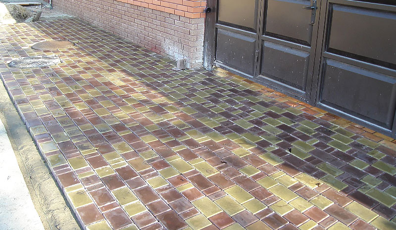 Купить тртуарную плитку