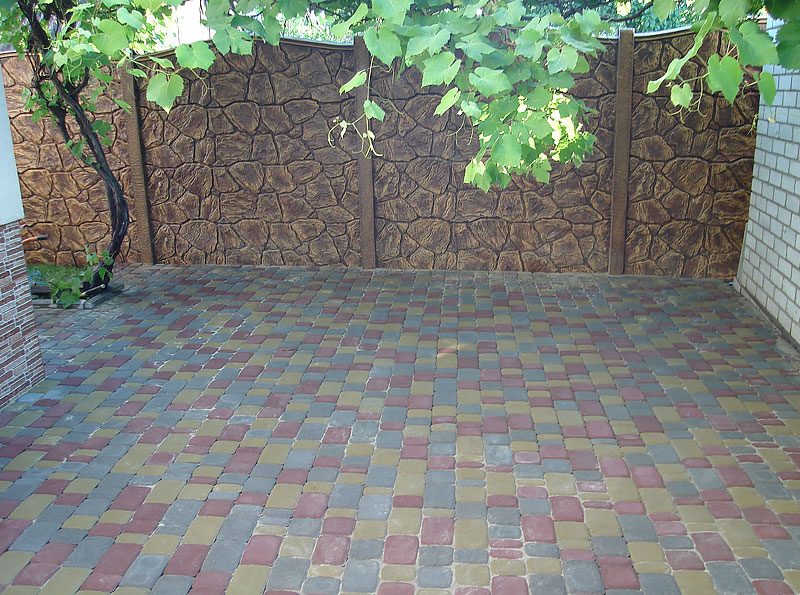 Купить тртуарную плитку